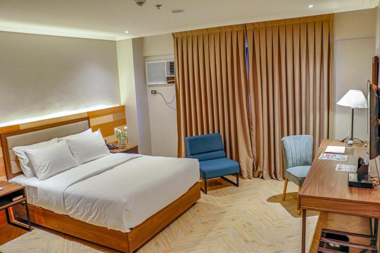 Acacia Hotel Bacolod Ngoại thất bức ảnh