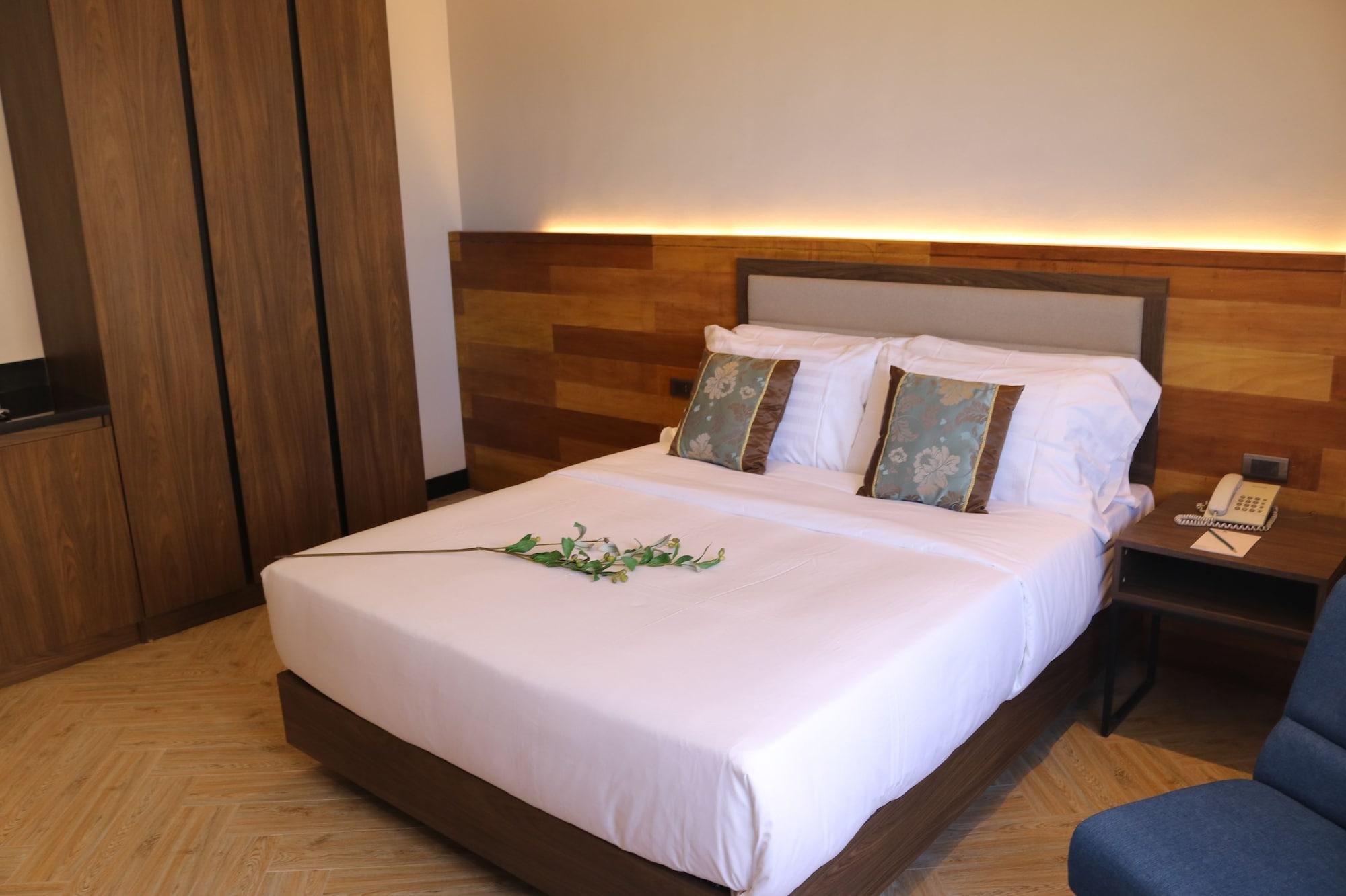 Acacia Hotel Bacolod Ngoại thất bức ảnh