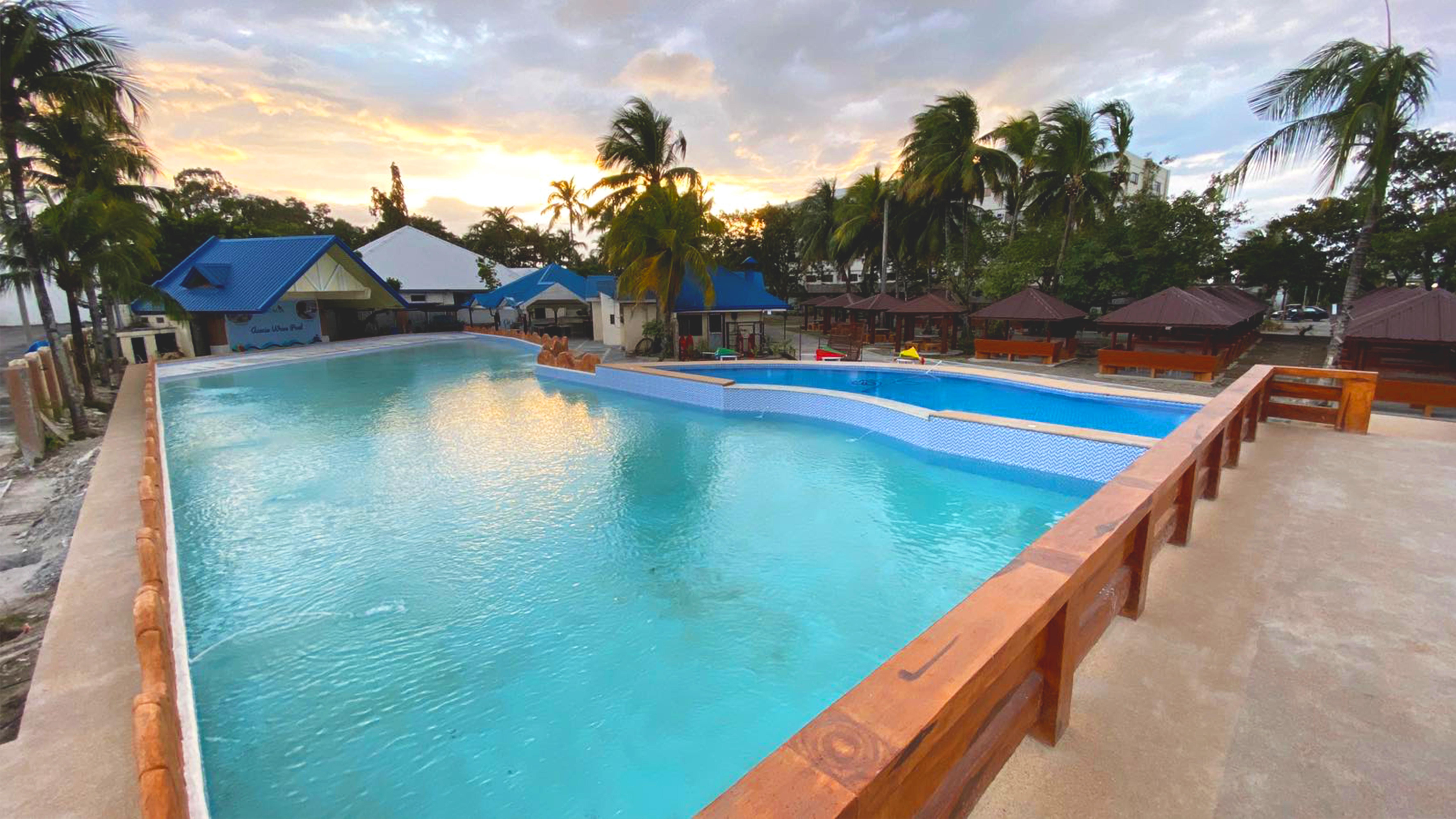 Acacia Hotel Bacolod Ngoại thất bức ảnh