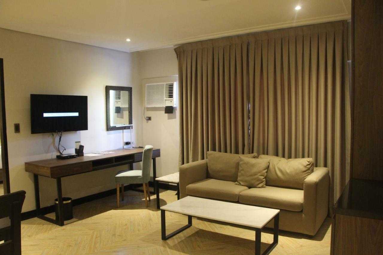 Acacia Hotel Bacolod Ngoại thất bức ảnh