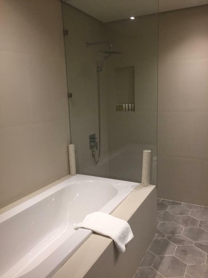 Acacia Hotel Bacolod Ngoại thất bức ảnh