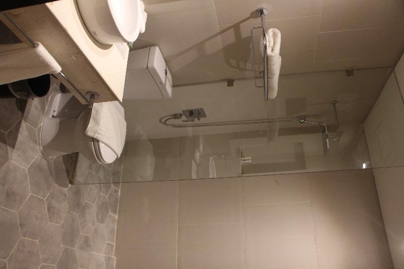 Acacia Hotel Bacolod Ngoại thất bức ảnh